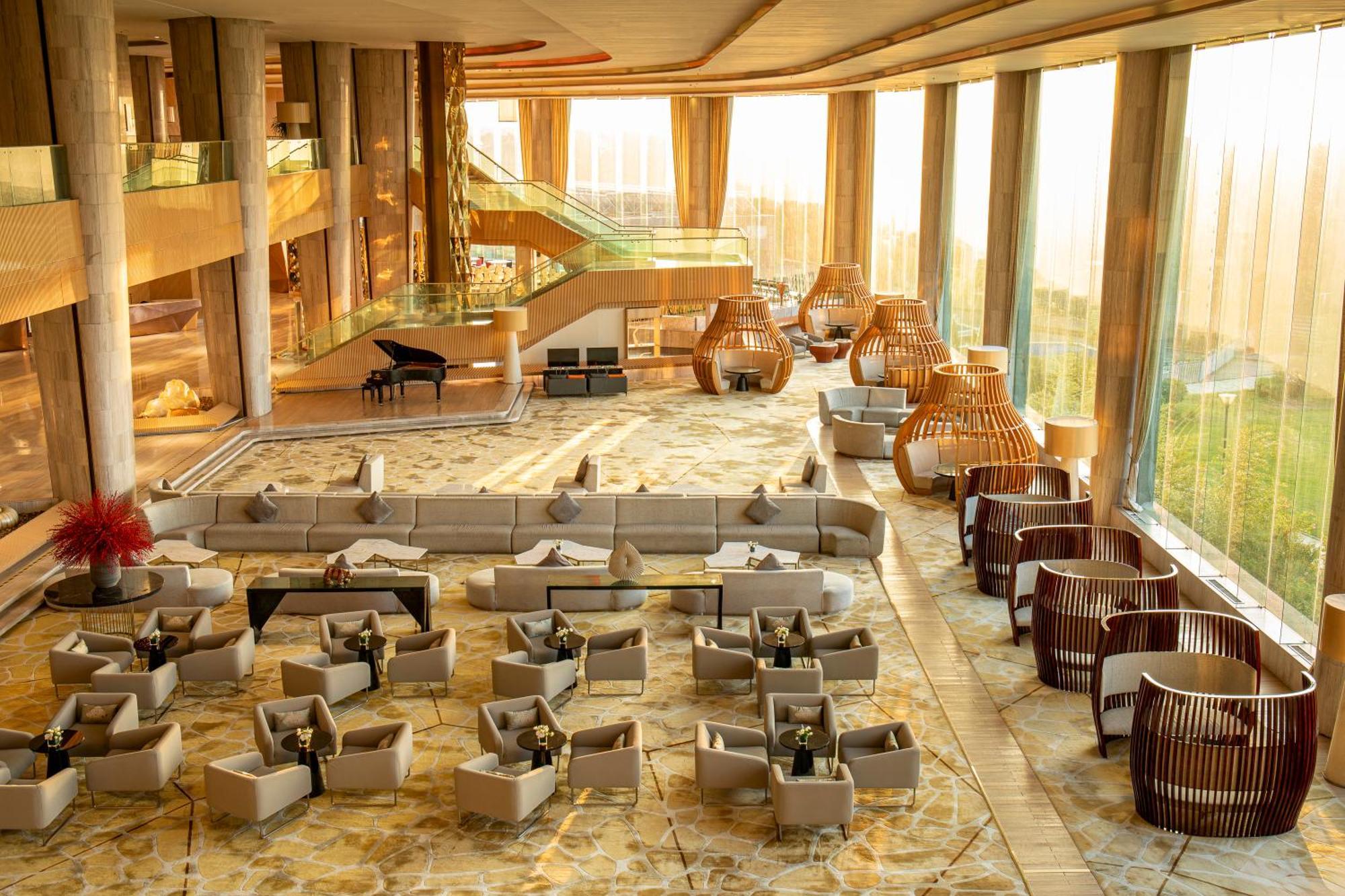 Hotel Wyndham Grand Qingdao Exterior foto